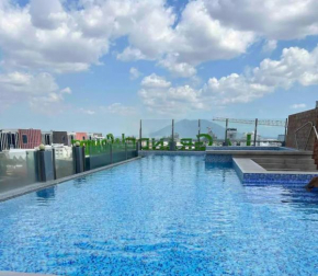 1104 LaGrande2 11floor rooftop swiming angeles Walking street
